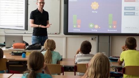 Featured Image for 5 AI Lesson Plan Generators Every Teacher Needs in 2025