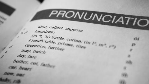 Featured Image for 5 Free AI Translator Tools to Translate Text With ChatGPT
