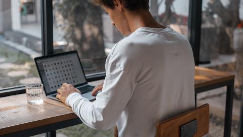 Featured Image for 10 Best Alfred Alternatives For Mac or Windows in 2025