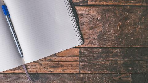 Featured Image for 10 Best Free AI Paragraph Generators for Students in 2025