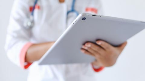 Featured Image for Efficient & Accurate Charting With Text Blaze as a Physician Assistant