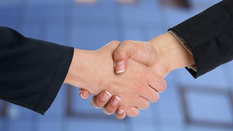 Featured Image for 10 Professional Introduction Email Templates in 2025