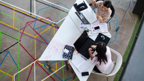 Featured Image for Networking Email Templates for More Effective Connections