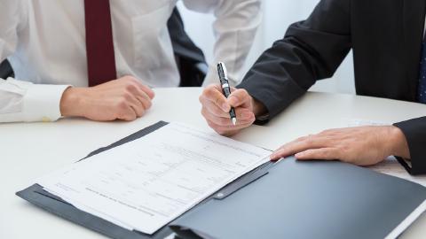 Featured Image for The Ultimate Guide on How to Write a Request for Proposal (RFP)