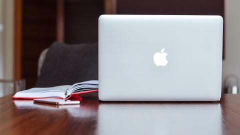 Featured Image for 6 Best Text Expanders for Mac in 2025