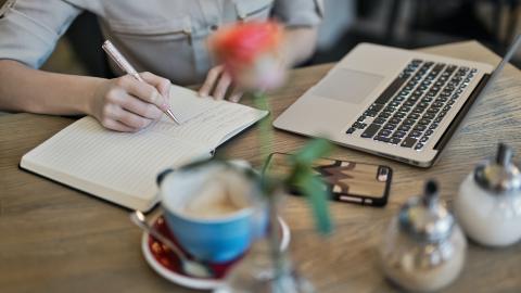 Featured Image for Time-Tested Free Tools and Advice for Writers
